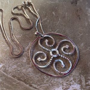 Sterling Silver Swirl Pendant With Necklace